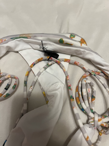 BIKINI Bottom - Picture 2 of 4